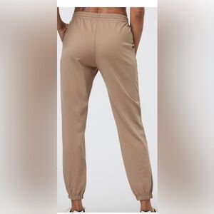 Maroon Vuori boyfriend joggers